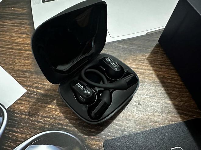 6s 耳挂式蓝牙耳机深度体验倾听科技的力量尊龙凯时人生就是搏平台Sanag 塞那 G(图16)